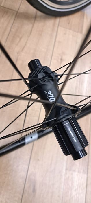 Set de roti DT Swiss GR1800 gravel noi 28”