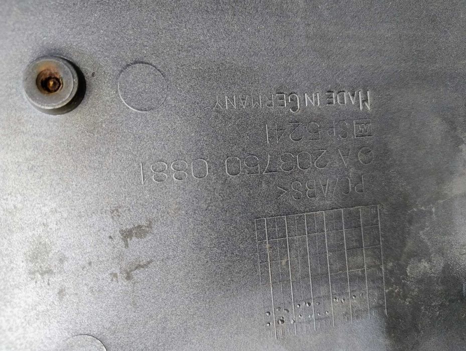 Бленда на Мерседес 203