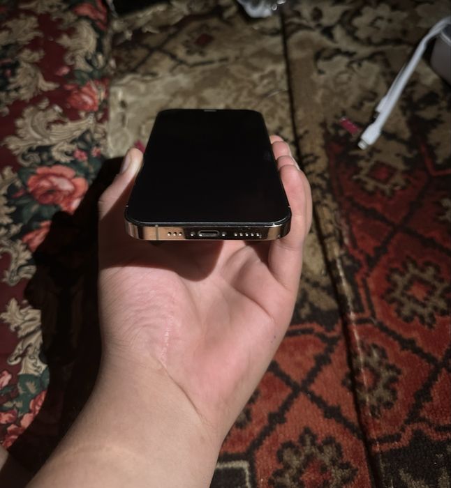 iPhone 12 pro 72%