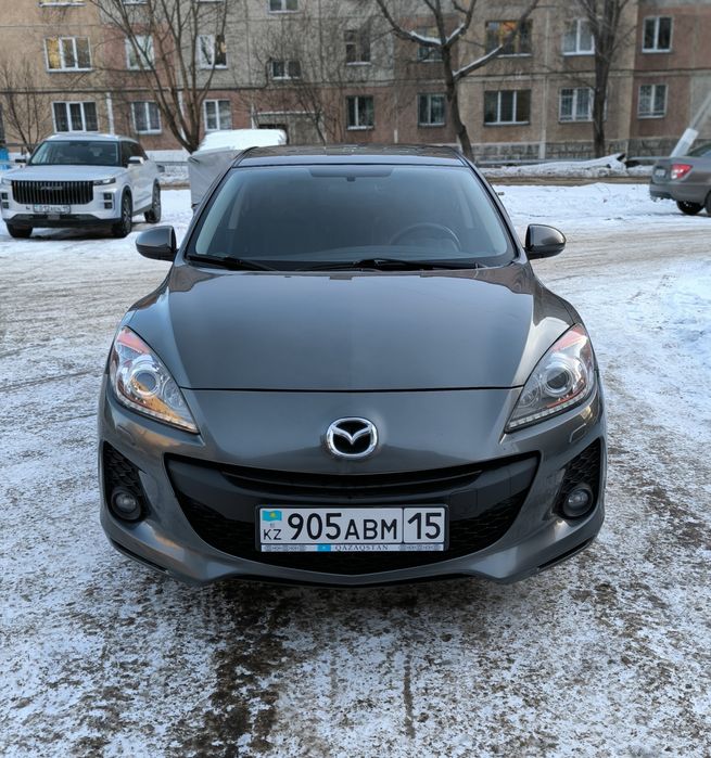 Мазда 3 2012 года. Срочно.