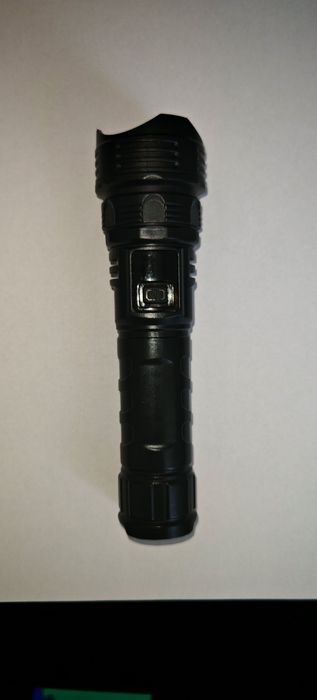 Lanterna foarte puternica