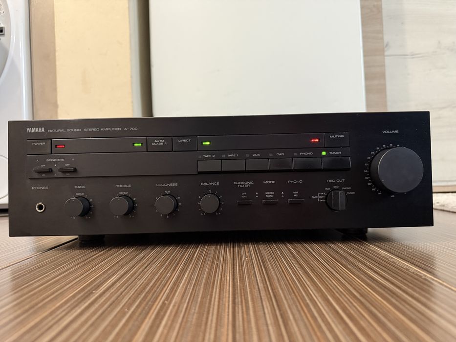 Yamaha A-700 Качествен стерео усилвател