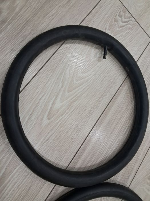 Камера на велосипед размер 16 на 1.75.