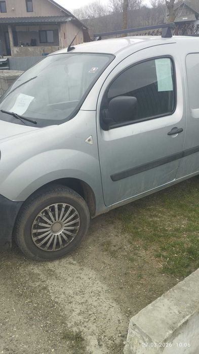 RENAULT 4 2012 — imagine 2