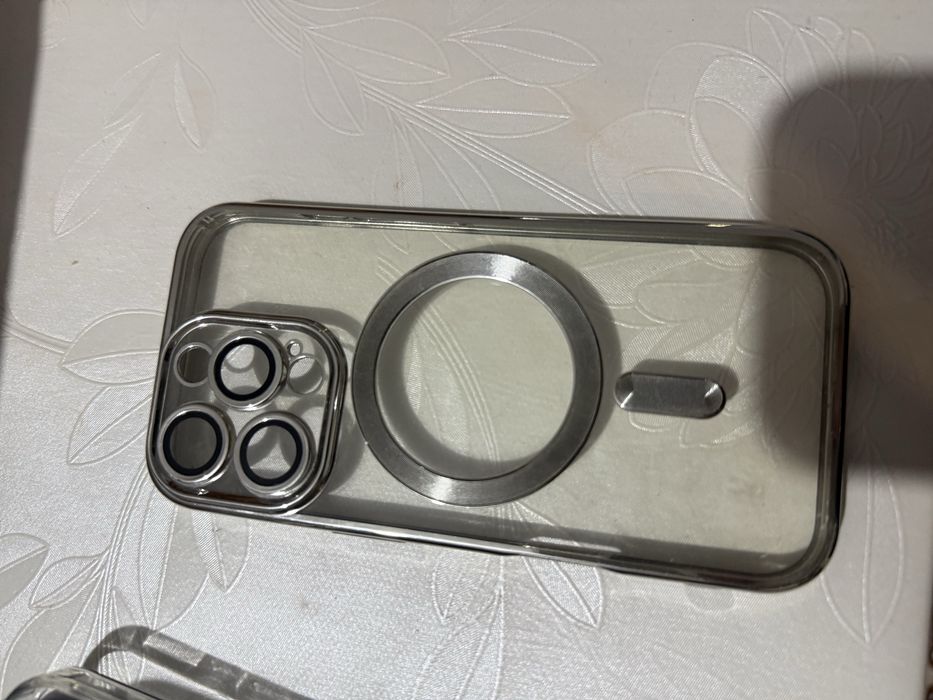 Кейс за Iphone 16/Iphone 16 pro.