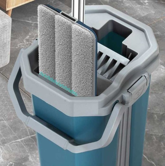 Комплект за почистване с плосък моп и кофа със система за изстискване