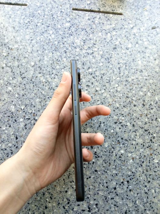 Redmi Note 13 Pro + 5G. Читайте описание.