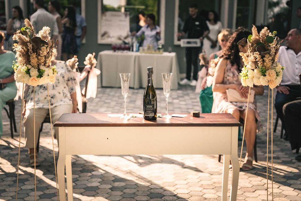 Арка, винил, цифри, статив, стойки, помпа и др. украса под наем