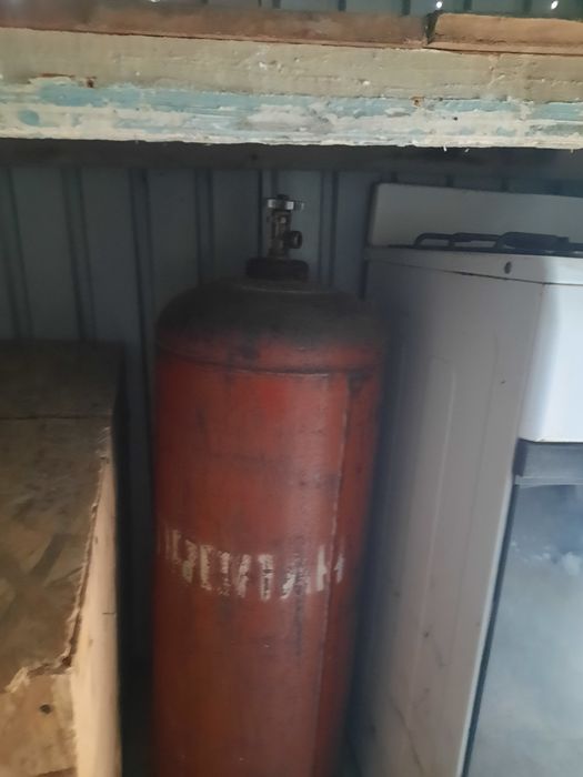 Продам газ баллон