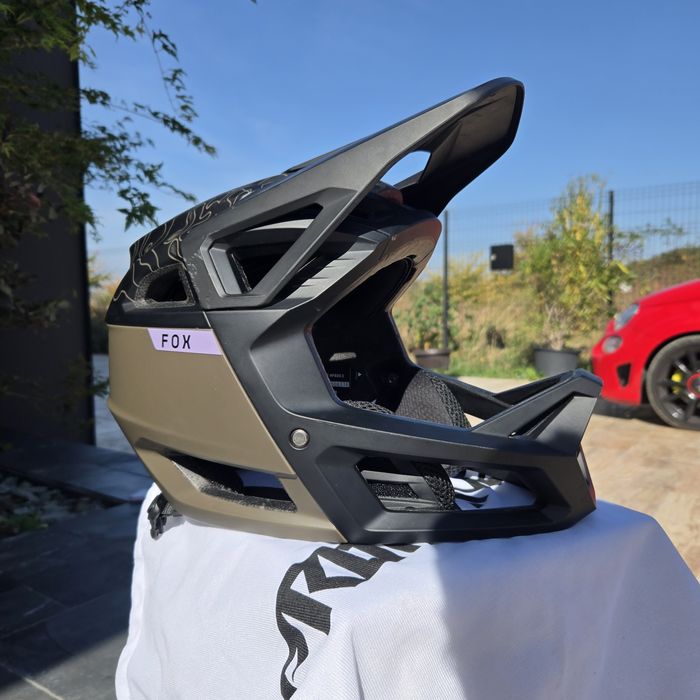 Cască Full Face Fox Proframe MIPS – Mărimea S | Pachet complet (Cutie, Husă, Bureți de schimb) | Stare impecabilă
