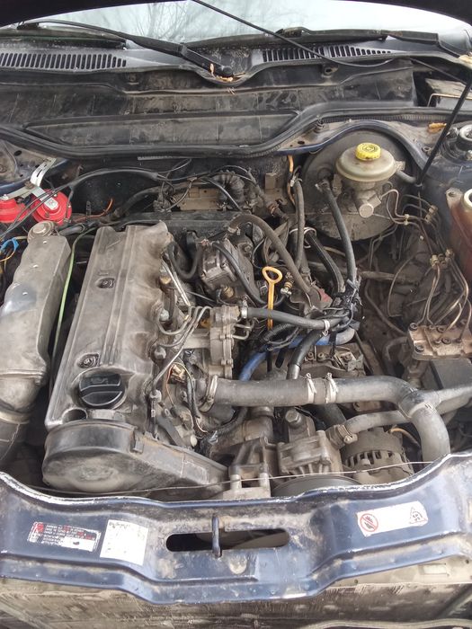 Продам Машину марки AUDI