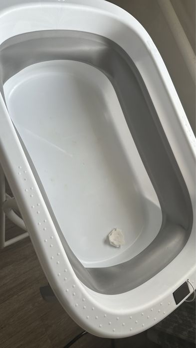 Ванна со стойкой