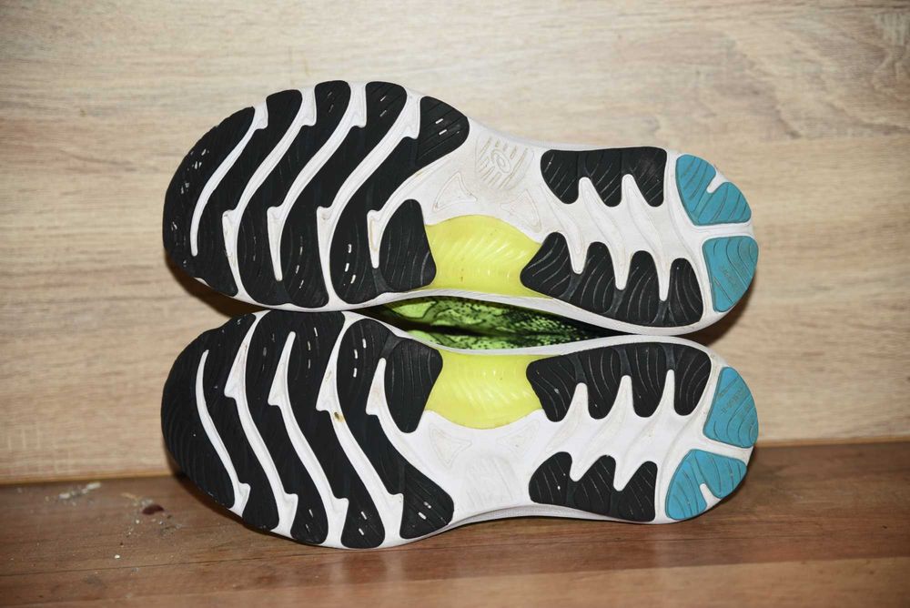 Asics GEL Nimbus 23 оригинални, номер 42, без забележки