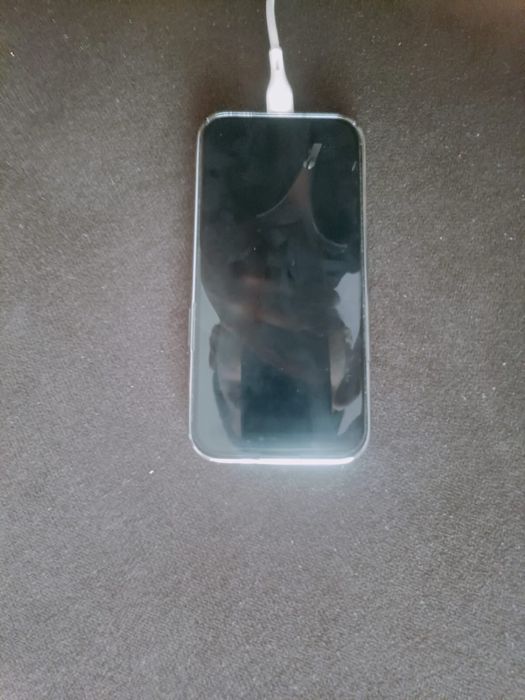 Iphone 15 продам срочно
