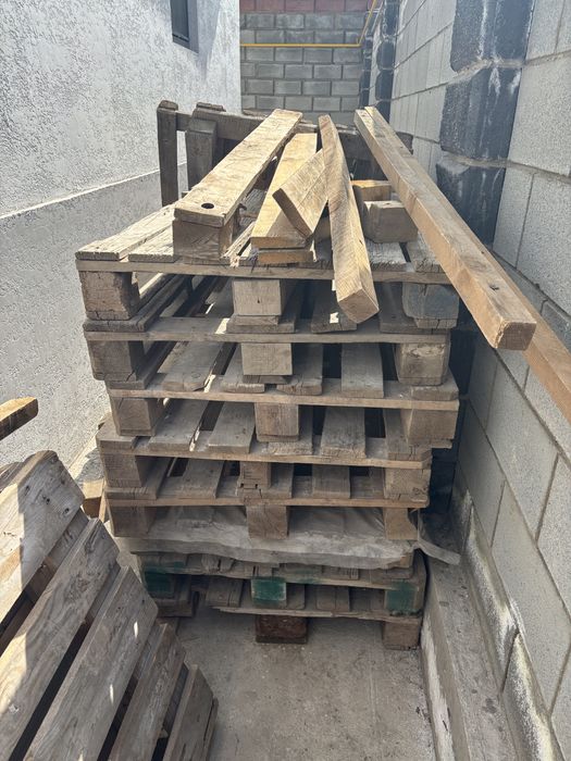 Поддоны б/у, недорого