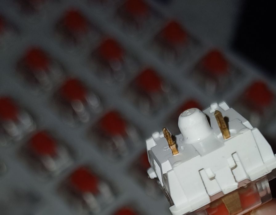 Set Switch-uri Red [rosii]  68 [ +3 pe gratis]