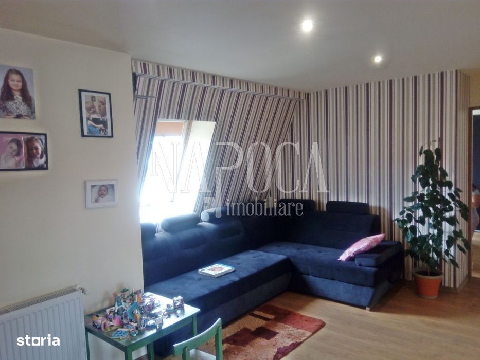 Apartament 3 camere de vanzare in Floresti