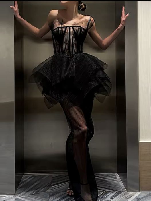 Красива елегантна рокля