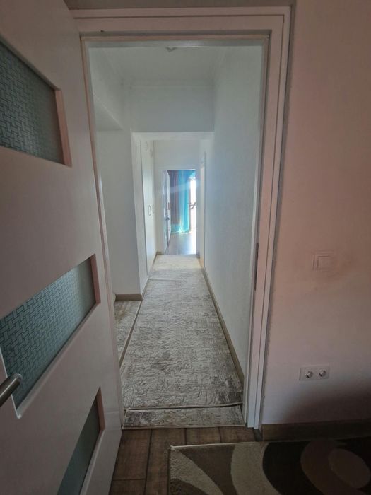 Apartament cu 4 camere 120 m2 construiți 100 m2 utili et 3/8 2 băi în cart Micro 17 BDUL Independentei