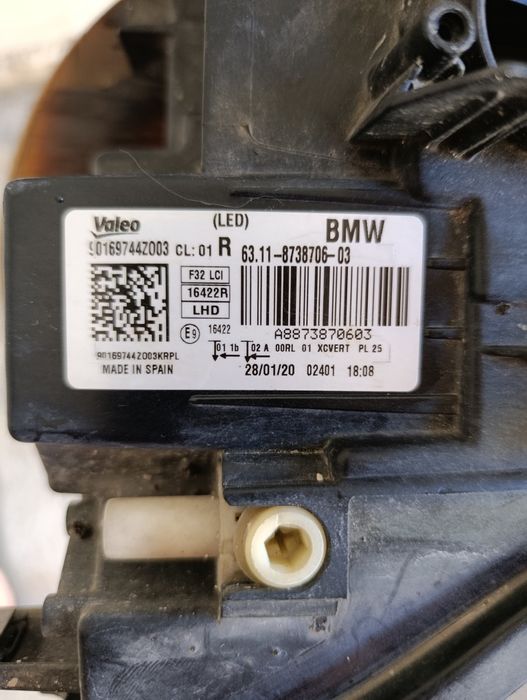 Десен LED фар  BMW  M4 (F32,F33,F36)