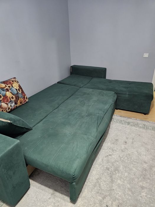 Диван старый раскладной