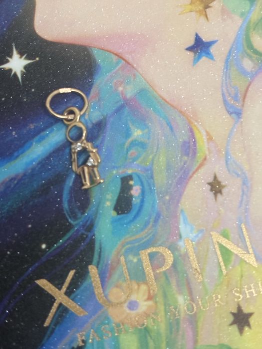 Золотая подвеска