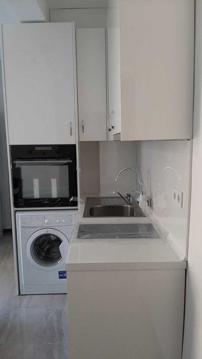 Дава се под наем Четиристаен апартамент в София, Изток - 100 кв.м за 950 € - Снимка #7