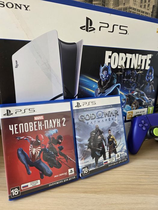 Playstation 5 Slim (PS5)