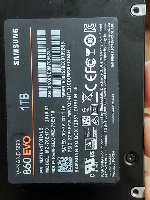 1TB SSD - SanDisk Ultra II , Samsung 860 Evo