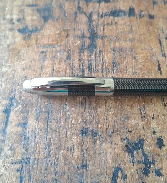 писалка Унгаро Emanuel Ungaro Paris метал сребрист и черно