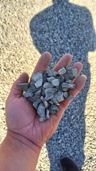 Piatra Pietriș Balastru Pământ negru Nisip Amestec beton Criblură