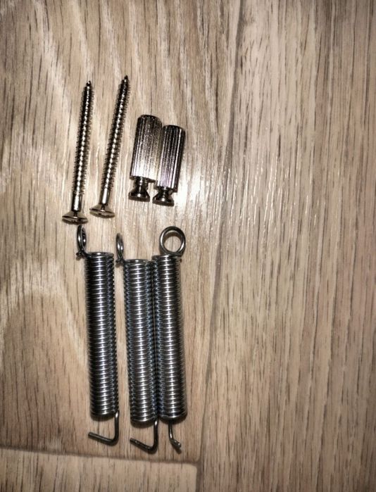 Набор тремоло для электрогитары типа Stratocaster (новый)