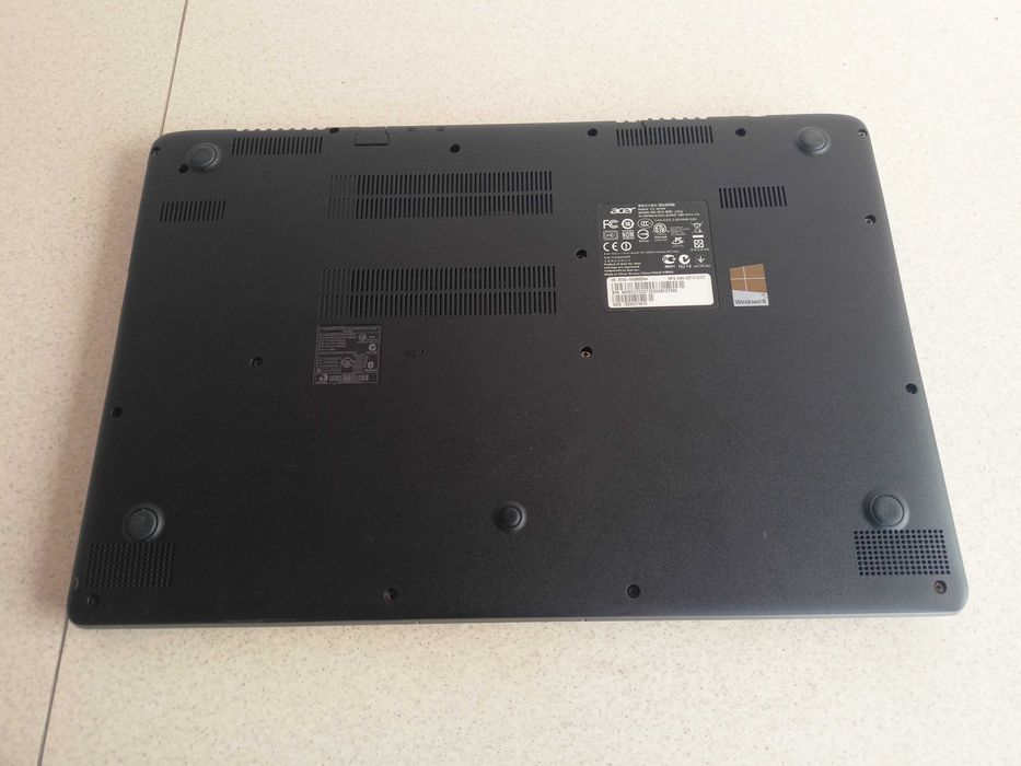 Elemente Acer Aspire V5-573G