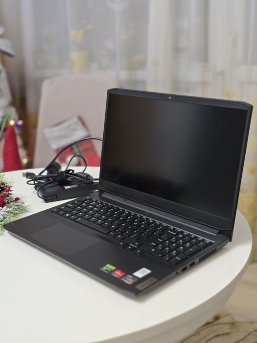 Laptop Gaming Lenovo IdeaPad 3, AMD Ryzen™ 5, 16GB, 512GB, IPS, 144Hz!