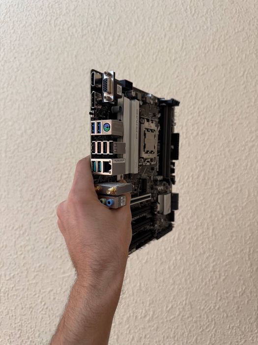 AMD B650 Asus Prime m-a ax ii wifi Ryzen 5 7600X