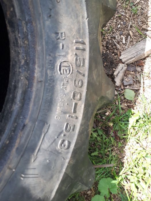 Anvelope 11,5/80R15,3 tractiune