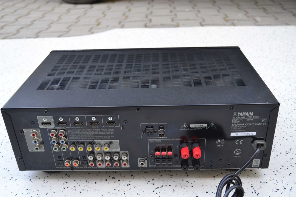 Amplificator Yamaha HTR 2866 cu HDMI
