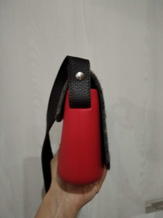 Оригинална нова чанта O bag