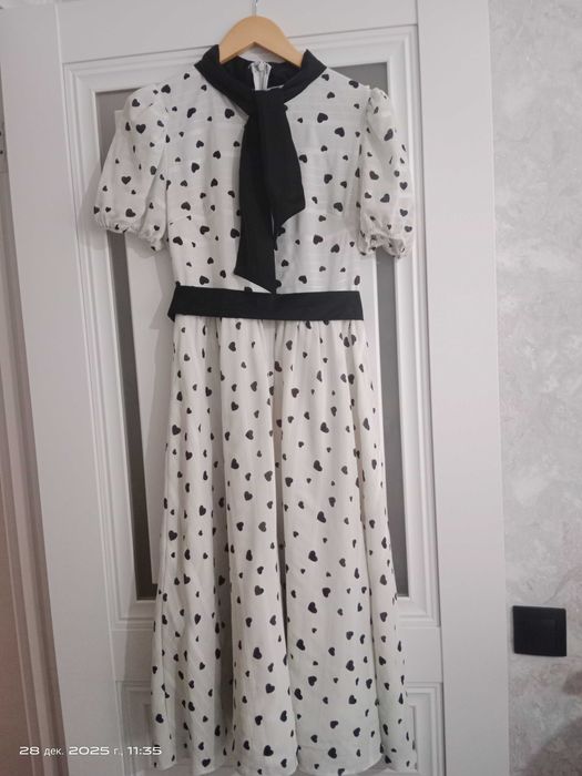 Красивое платье миди