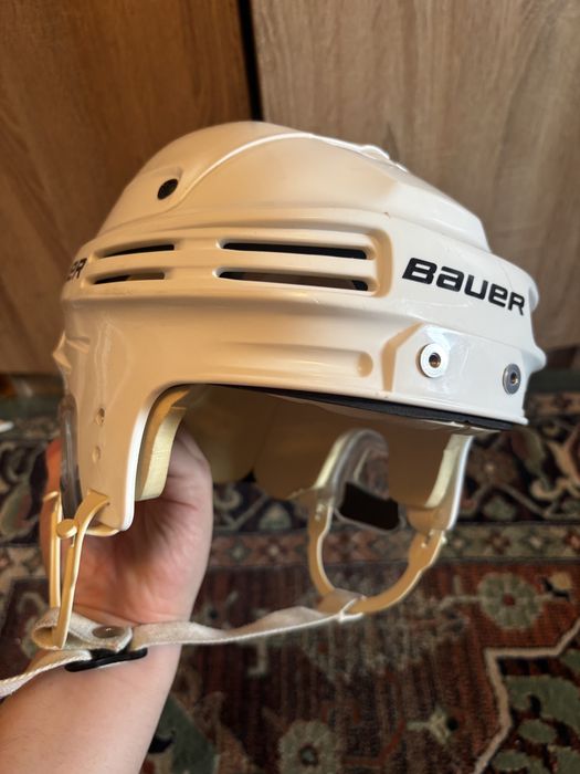 продам форму хоккейную