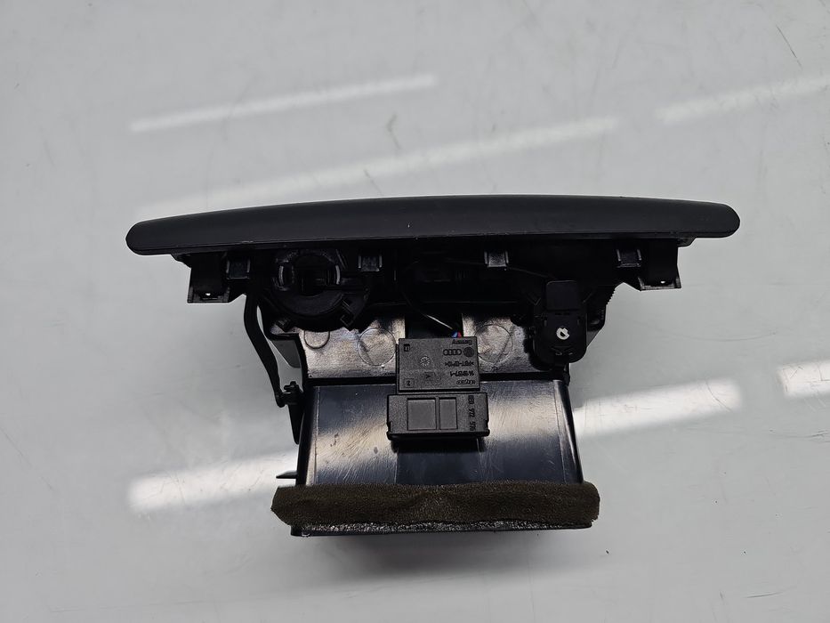 Grila aerisire spate AUDI A4 (8K2, B8) [Fabr 2008-2015] 8K0819203
