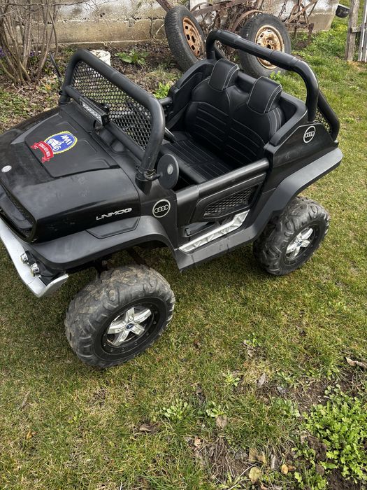 Masinuța 4x4 mercedes unimog 2 locuri