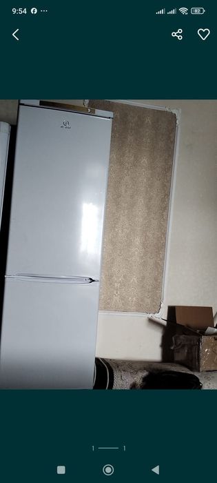Продаю холодильник  отличный Индезит