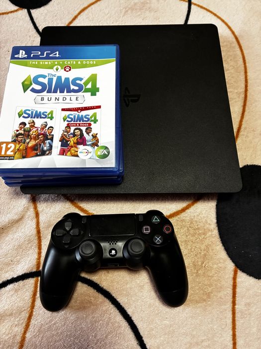 Playstation 4 slim *