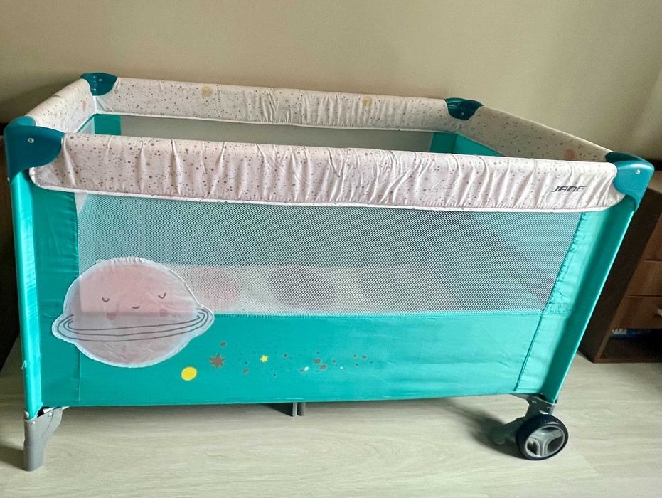 Patut pliabil Jane pentru copii / bebe cu 2 nivele + saltea suplimentara