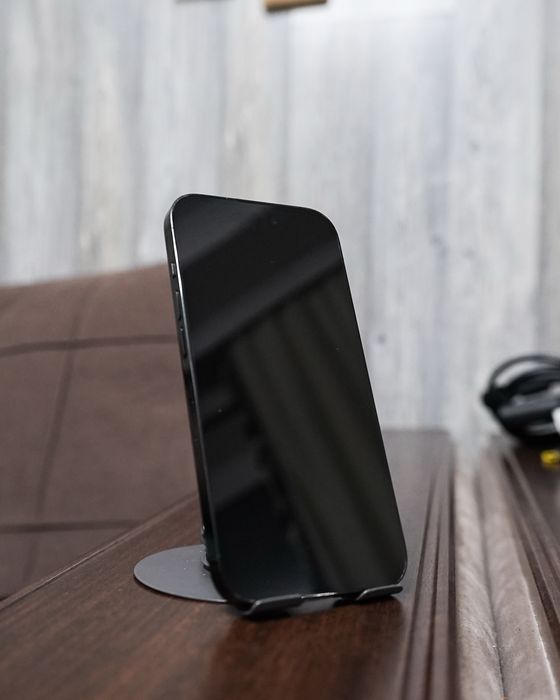 Айфон 14 про продается телефон