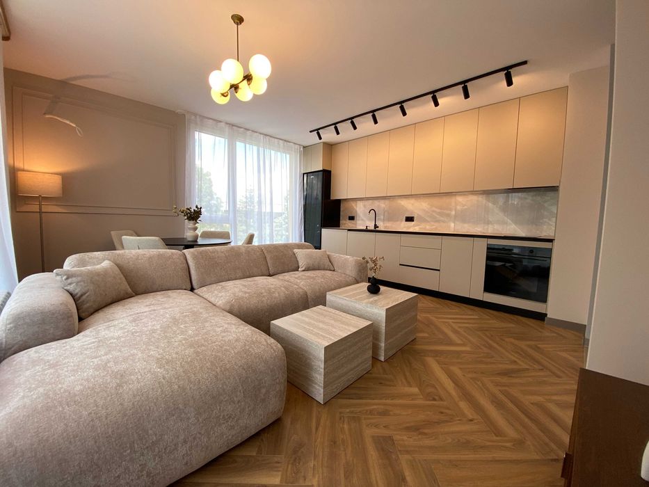 Собственик продава нов обзаведен тристаен апартамент в сграда на IDEA HOME