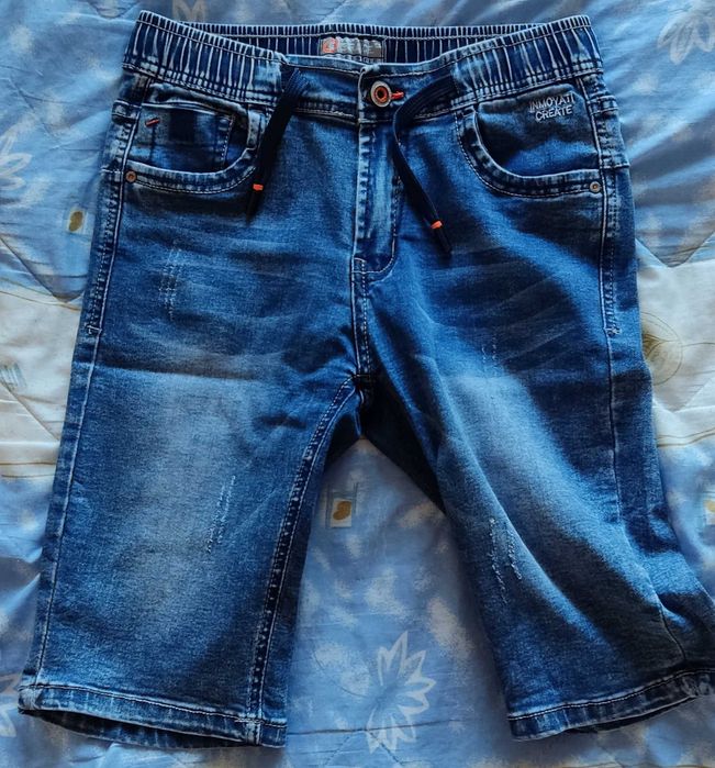 Детски дънки за момче