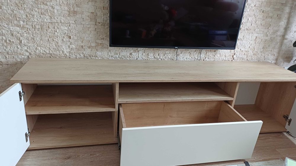 Mobilier living-comoda