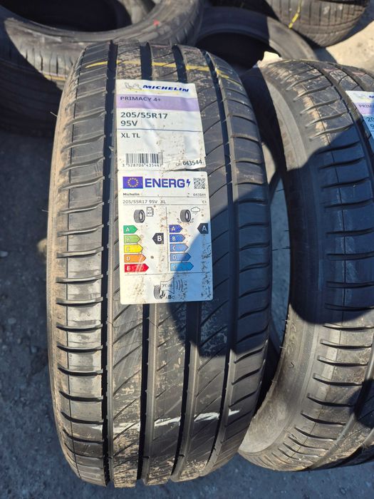 2 Anvelope de VARA - 205/55/17 - Michelin - NOI - DOT 2022 !